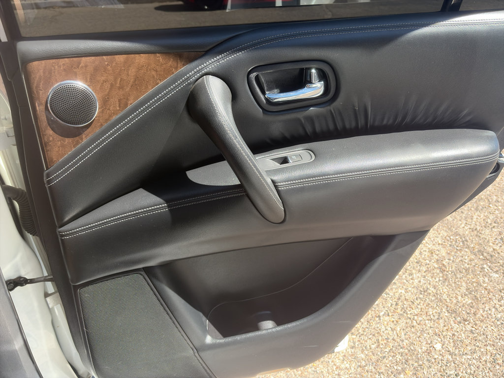 Used 2016 INFINITI QX80 4WD image 26