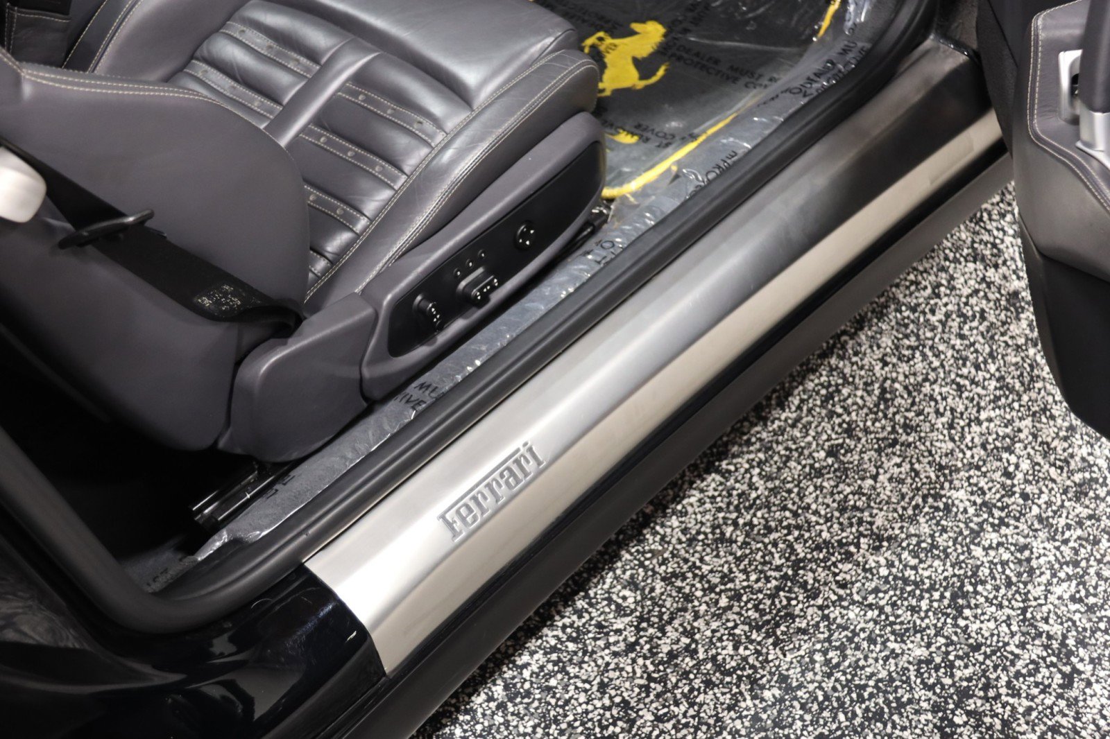 Used 2005 Ferrari 612 Scaglietti RWD image 59