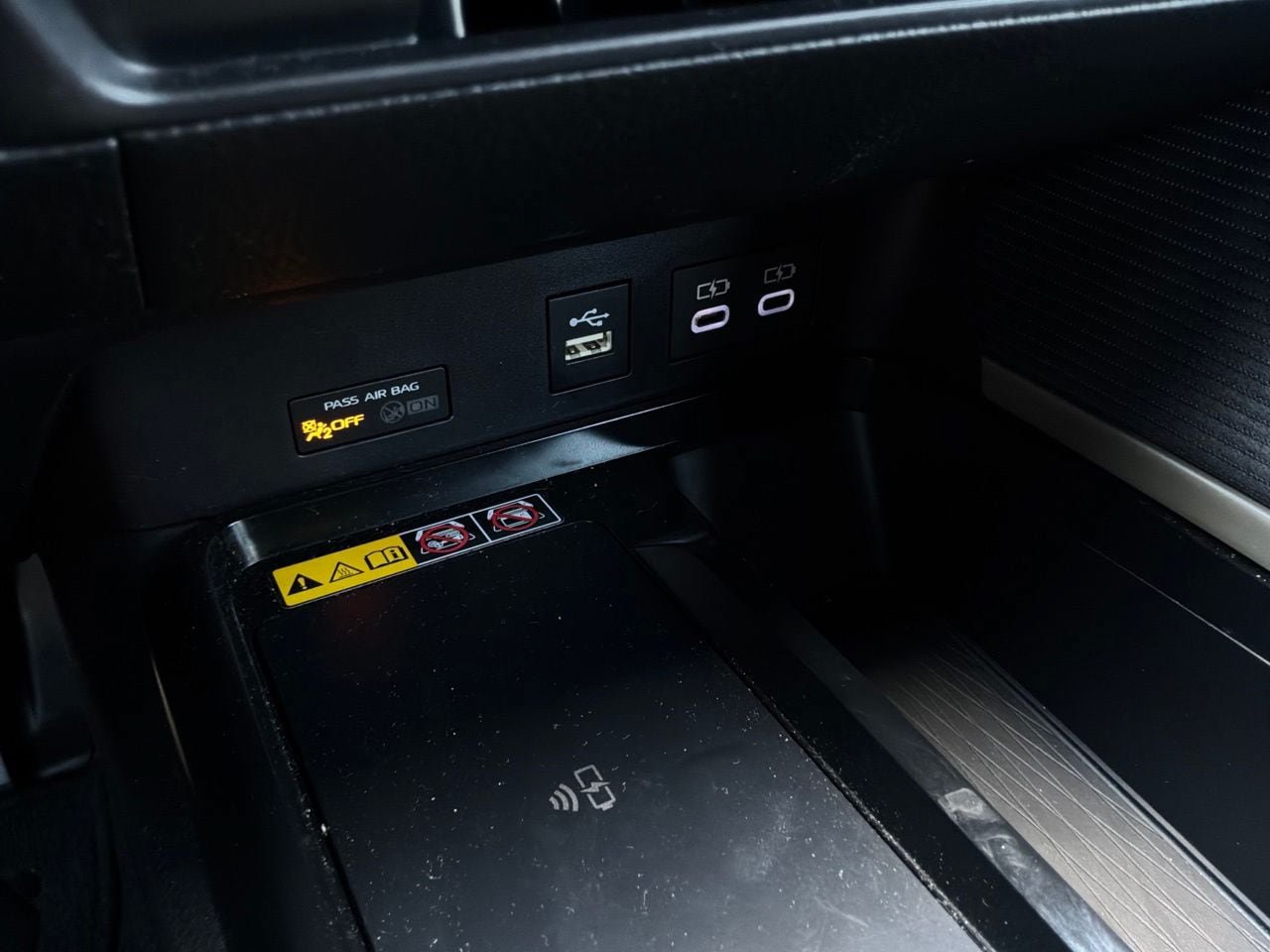 Used 2026 Toyota Camry SE FWD image 27