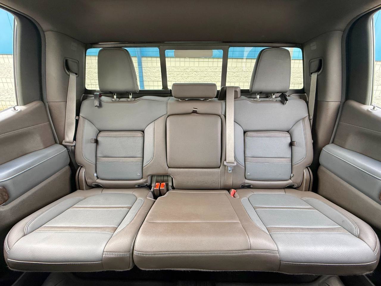 Used 2019 GMC Sierra 1500 Denali w/ Denali Ultimate Package AWD/4WD image 15