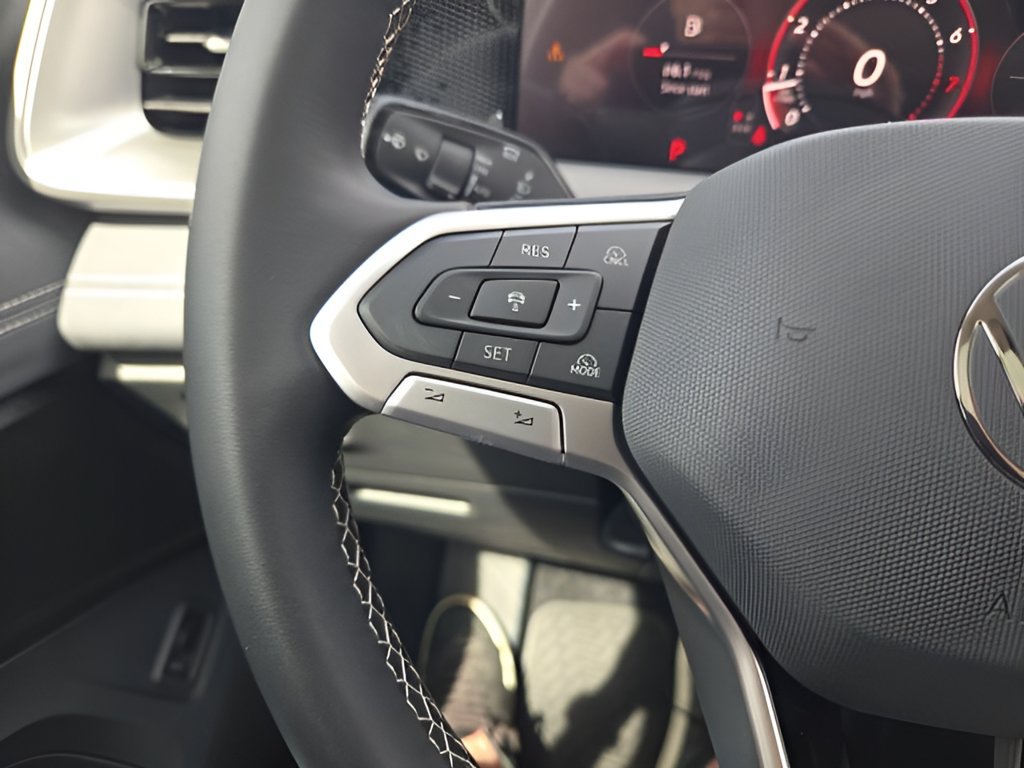 New 2026 Volkswagen Tiguan SE AWD/4WD image 25