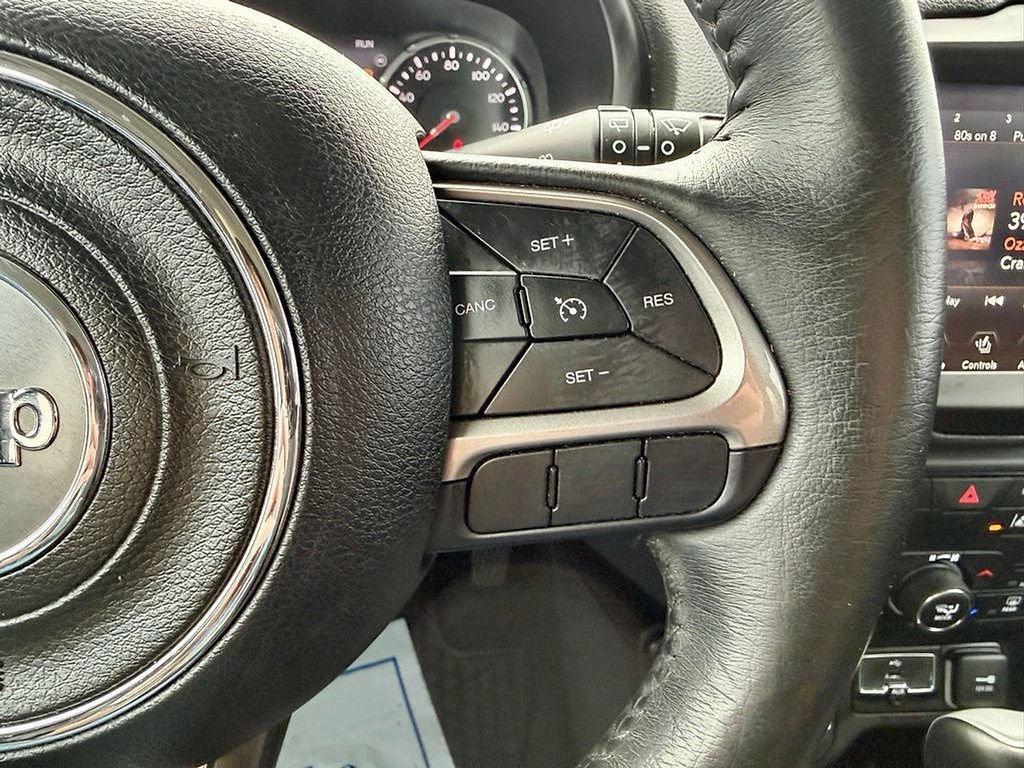 Used 2022 Jeep Renegade Limited AWD/4WD image 20