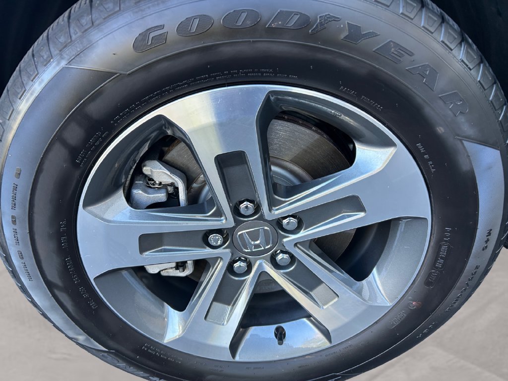 Certified 2025 Honda Pilot EX-L image 14
