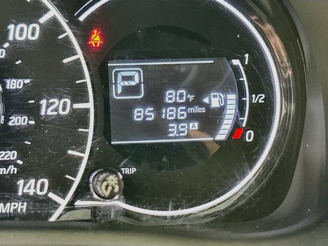 Used 2015 Nissan Versa Note SV FWD image 14