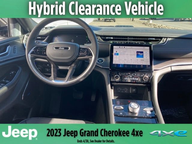 New 2023 Jeep Grand Cherokee Overland image 17