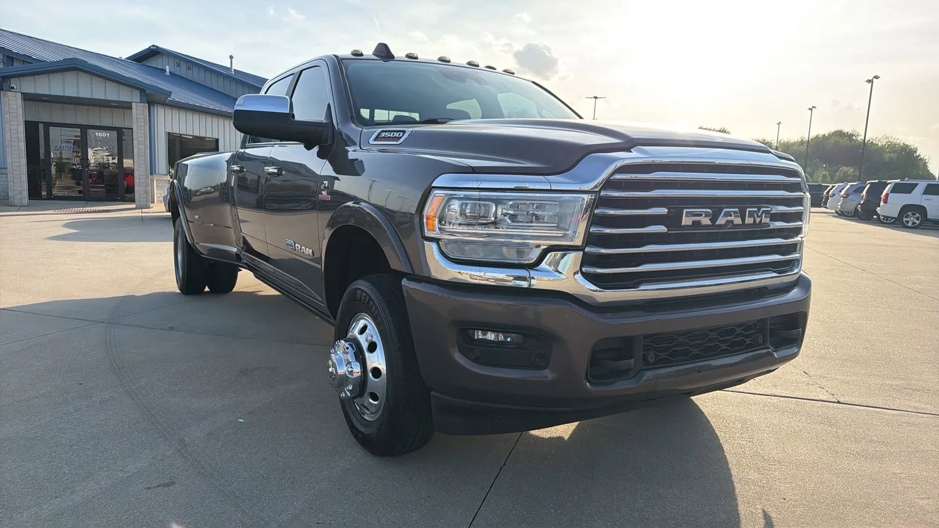 Used 2019 RAM 3500 Limited w/ Max Tow Package AWD/4WD image 34