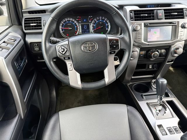 Used 2017 Toyota 4Runner SR5 Premium AWD/4WD image 22