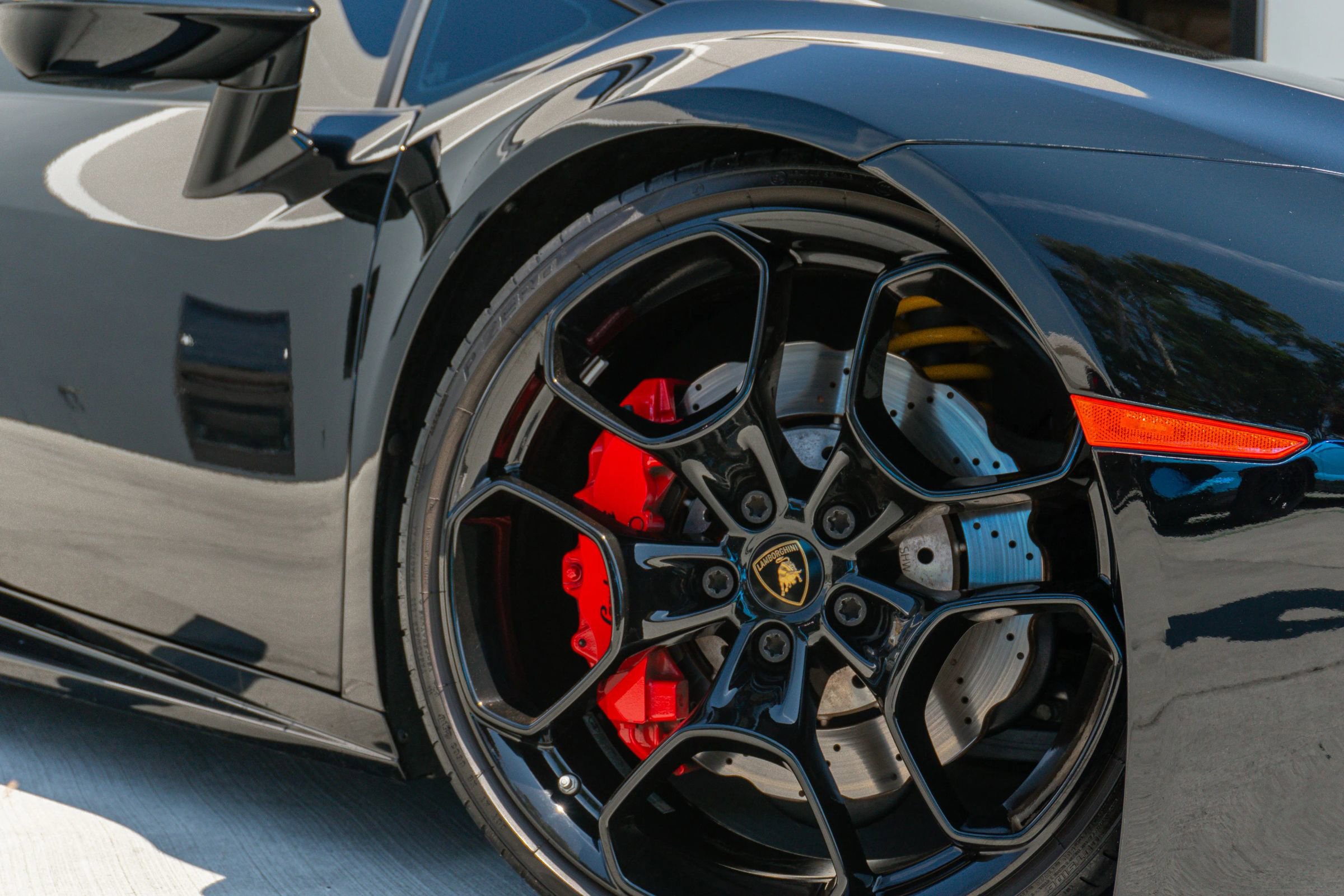 Used 2019 Lamborghini Huracan LP 580-2 image 30