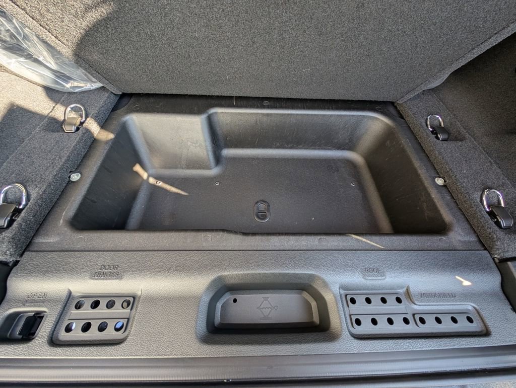 New 2026 Jeep Wrangler Sport S image 38