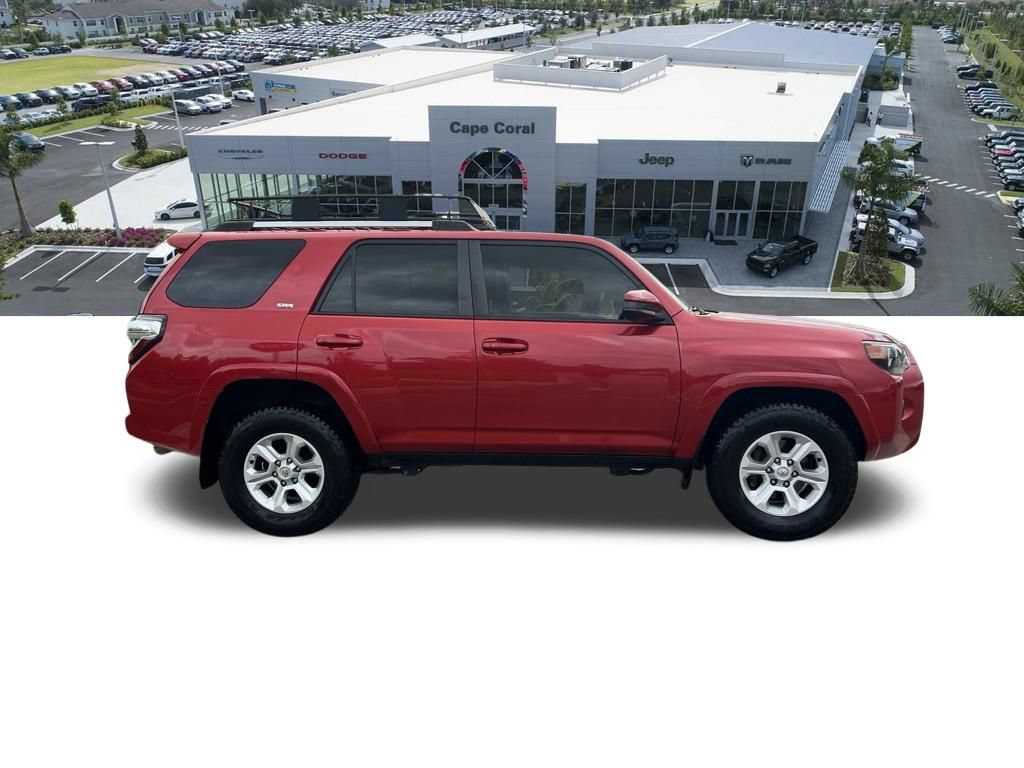 Used 2022 Toyota 4Runner SR5 RWD image 4
