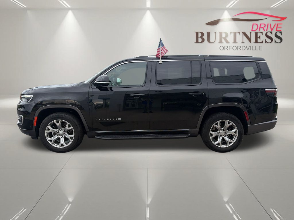 Used 2022 Jeep Wagoneer Series II AWD/4WD image 5