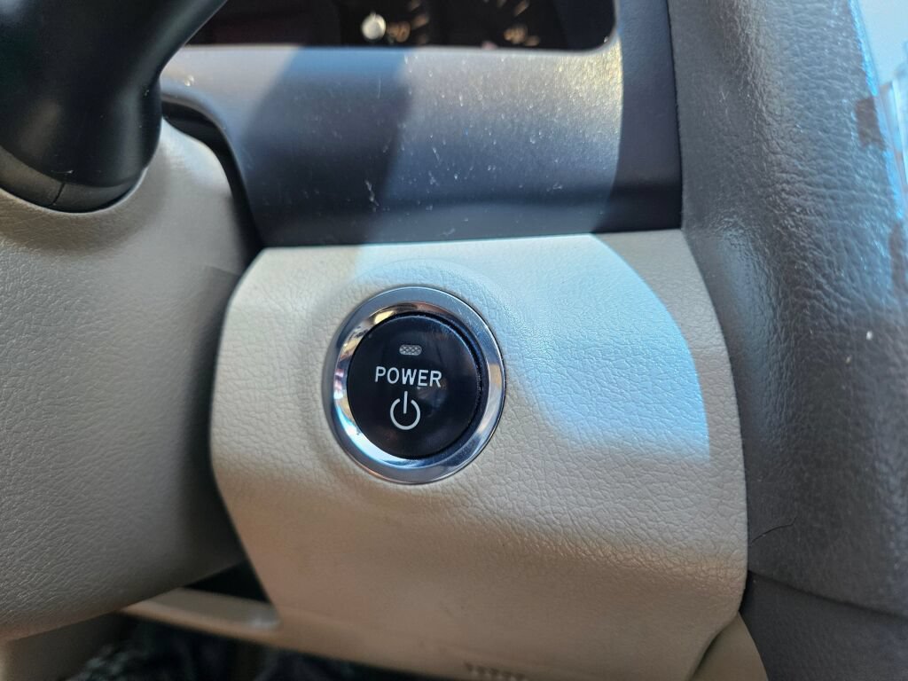Used 2008 Toyota Camry Hybrid FWD image 20