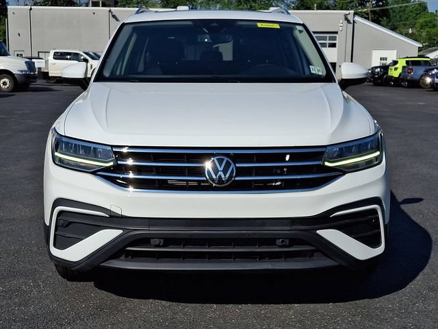 Used 2022 Volkswagen Tiguan SE AWD/4WD image 5
