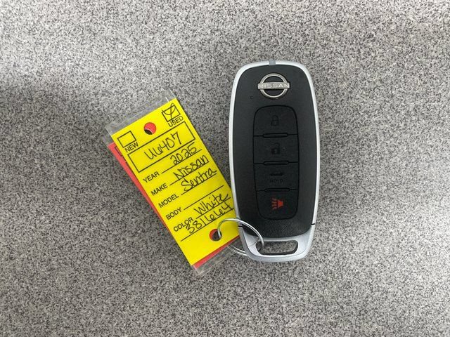 Used 2025 Nissan Sentra SV FWD image 25
