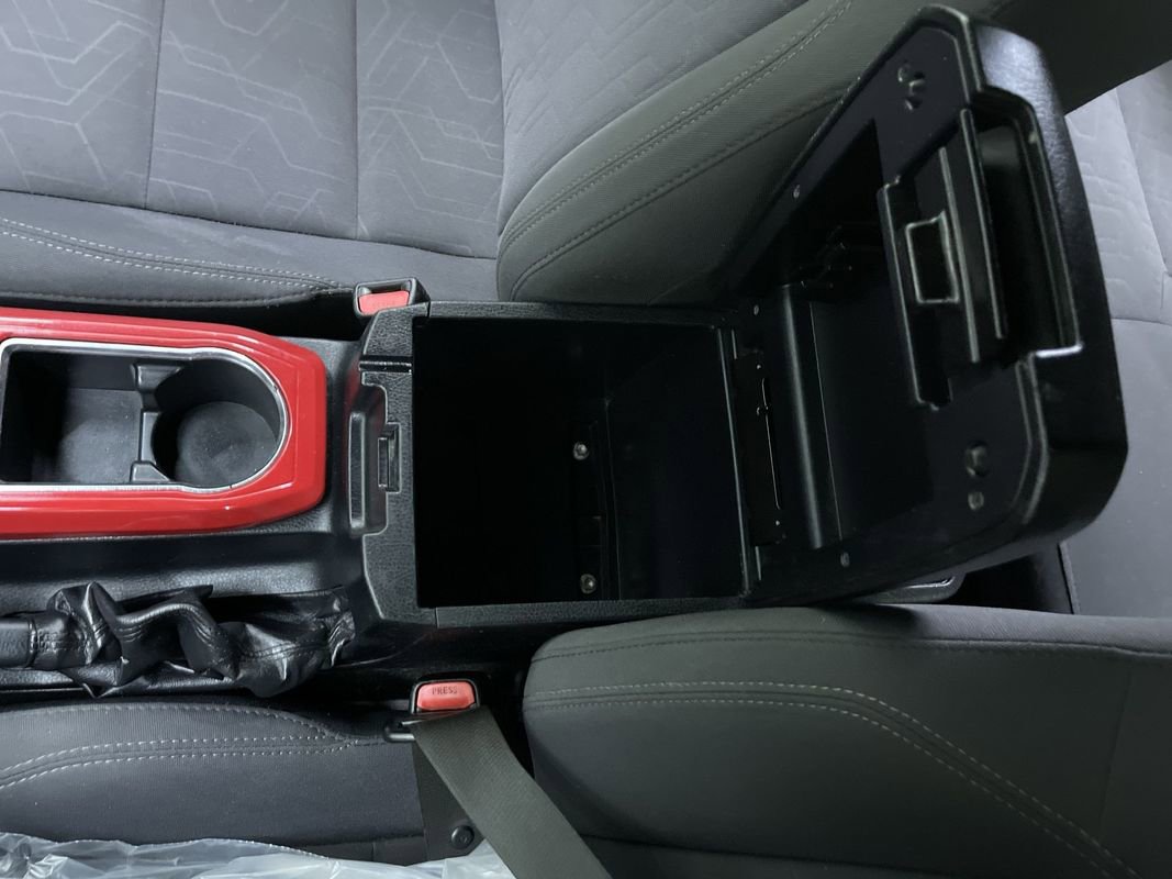 Used 2019 Toyota Tacoma TRD Off-Road w/ Technology Package image 25