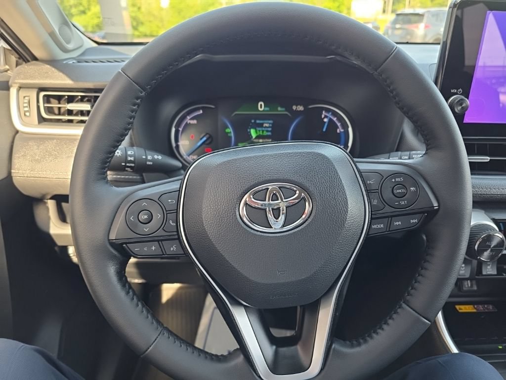 Certified 2025 Toyota RAV4 XLE Premium w/ Weather Package AWD/4WD image 20