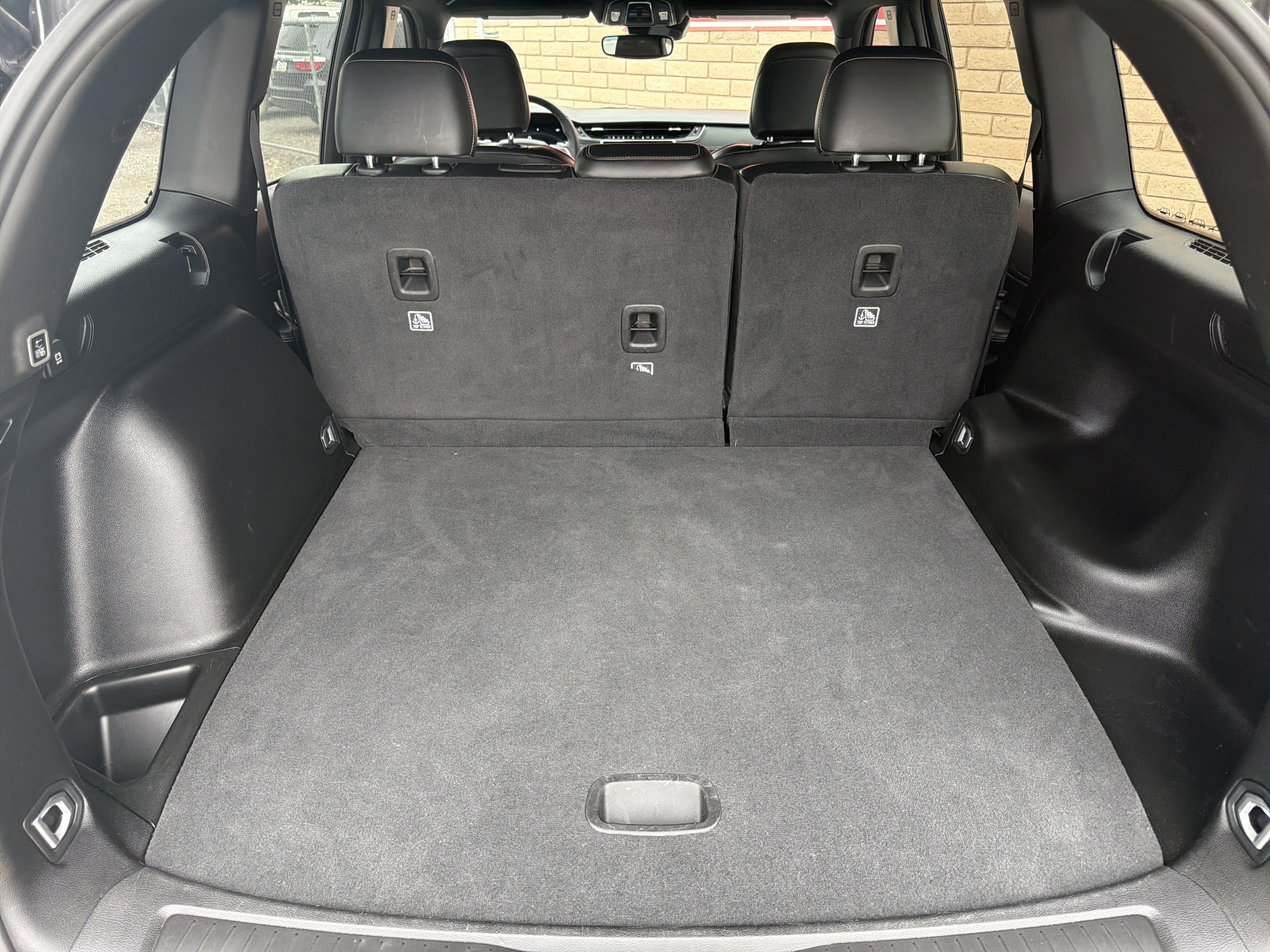 Used 2024 Jeep Grand Cherokee Altitude image 5