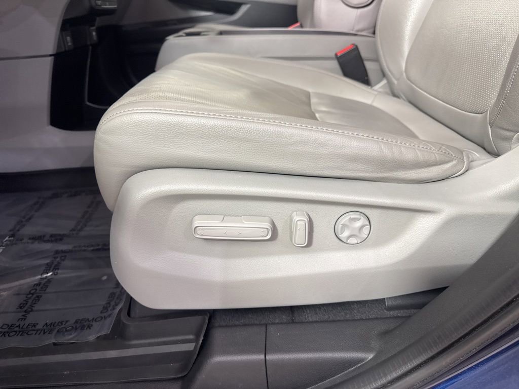 Used 2020 Honda Odyssey Elite image 16