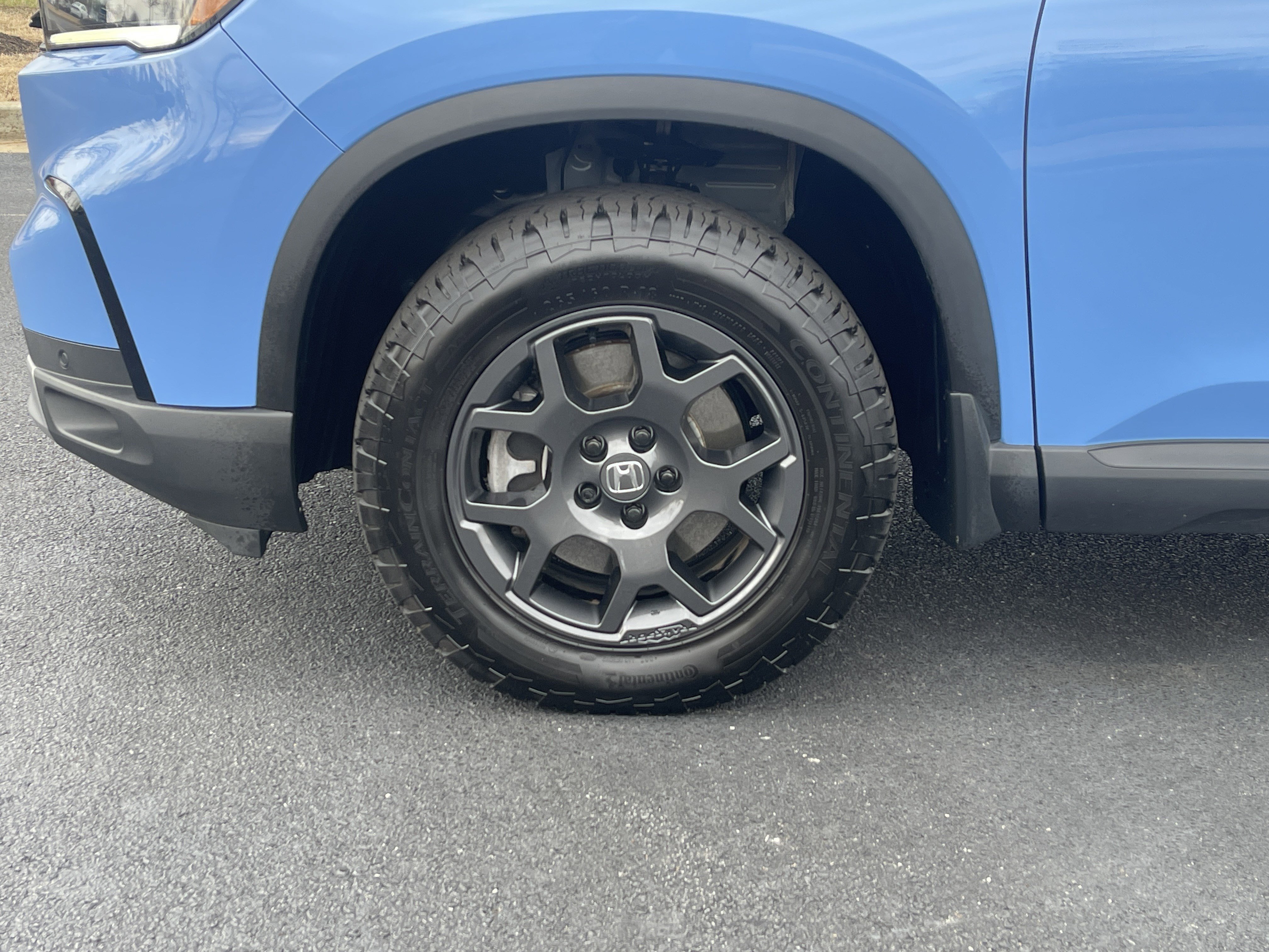 Certified 2024 Honda Pilot TrailSport image 32