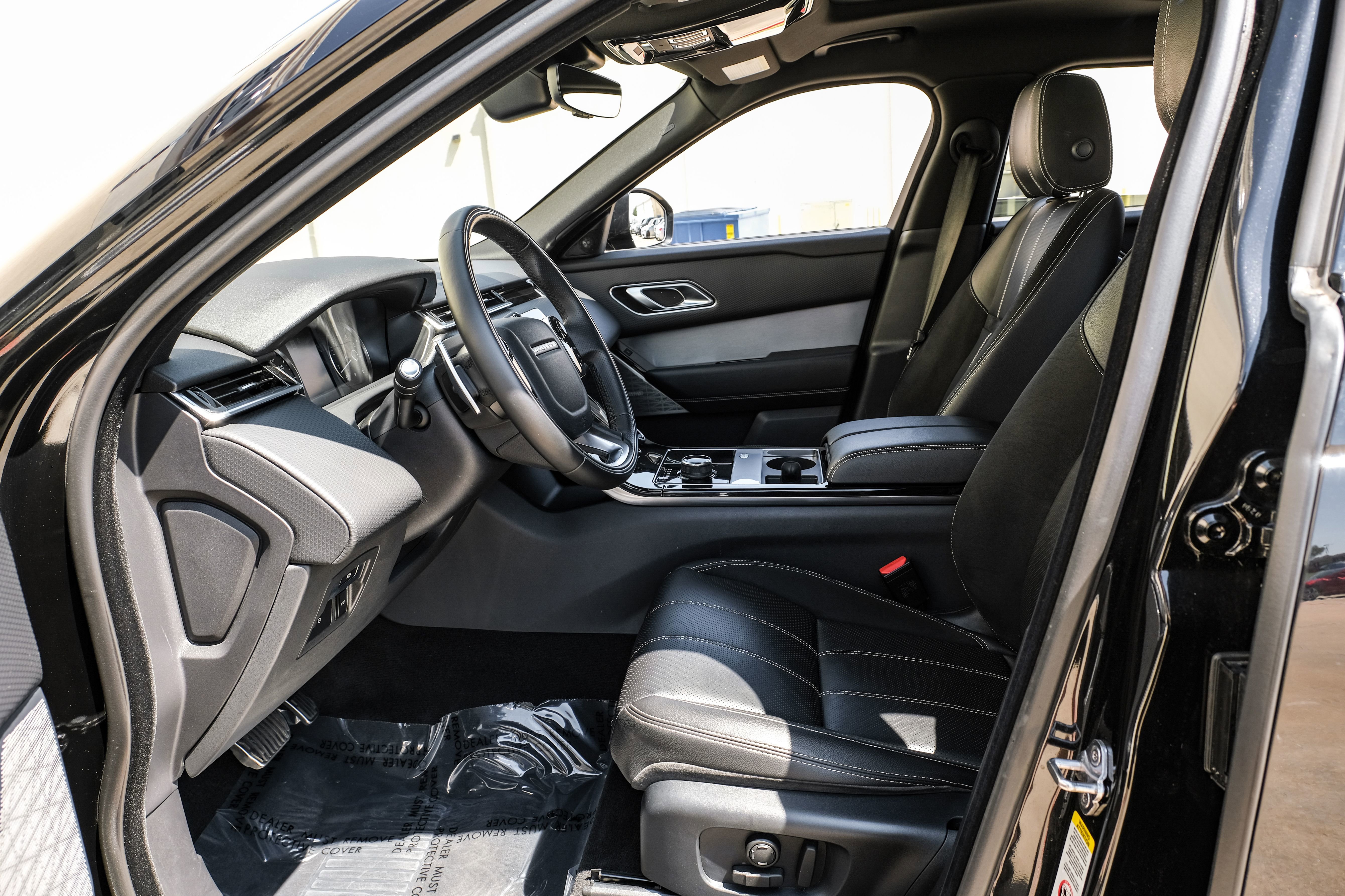 Used 2020 Land Rover Range Rover Velar R-Dynamic S AWD/4WD image 3