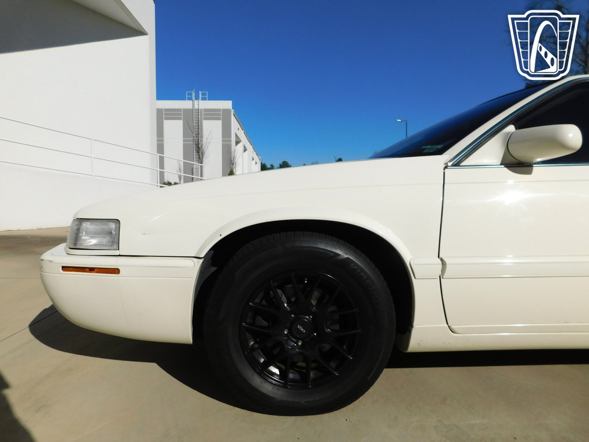 Used 2002 Cadillac Eldorado Collector's Edition FWD image 10
