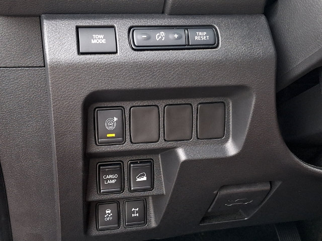 Used 2025 Nissan Frontier PRO-4X w/ Interior Protection Package AWD/4WD image 23