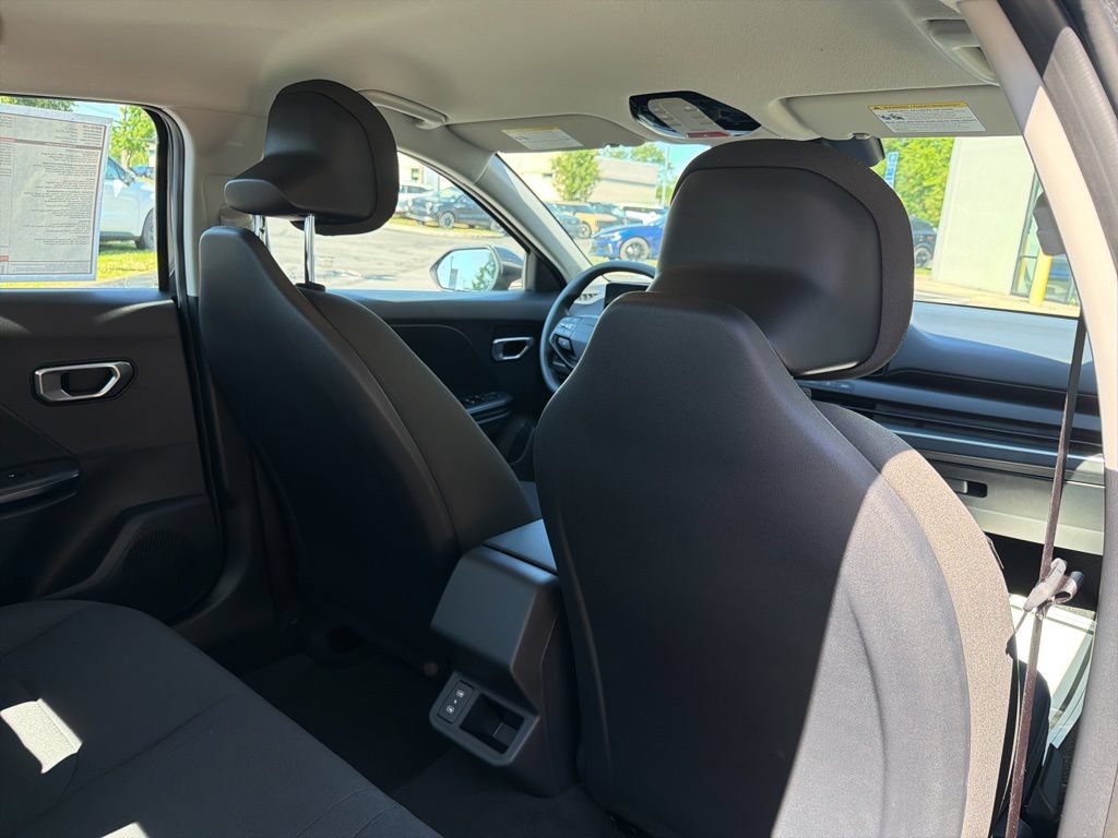 New 2026 Kia K4 FWD image 14