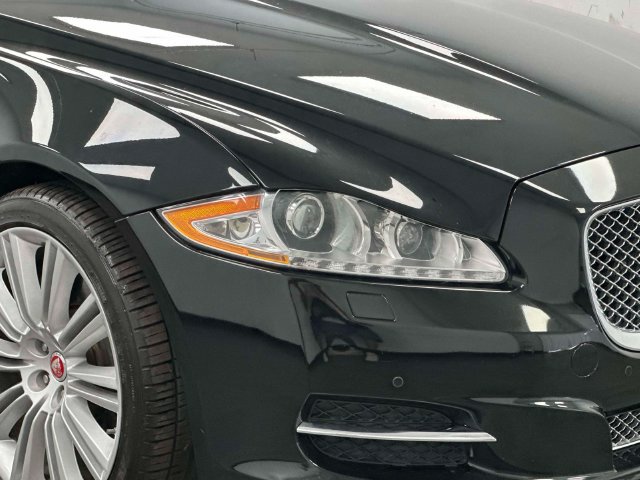 Used 2015 Jaguar XJ L Portfolio AWD/4WD image 26