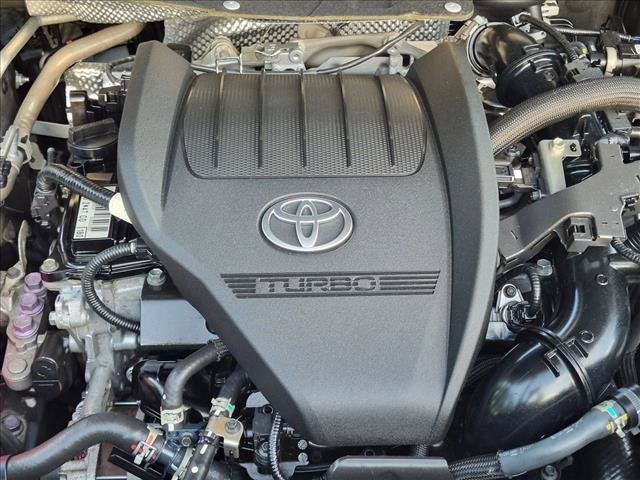 Used 2023 Toyota Highlander LE FWD image 21