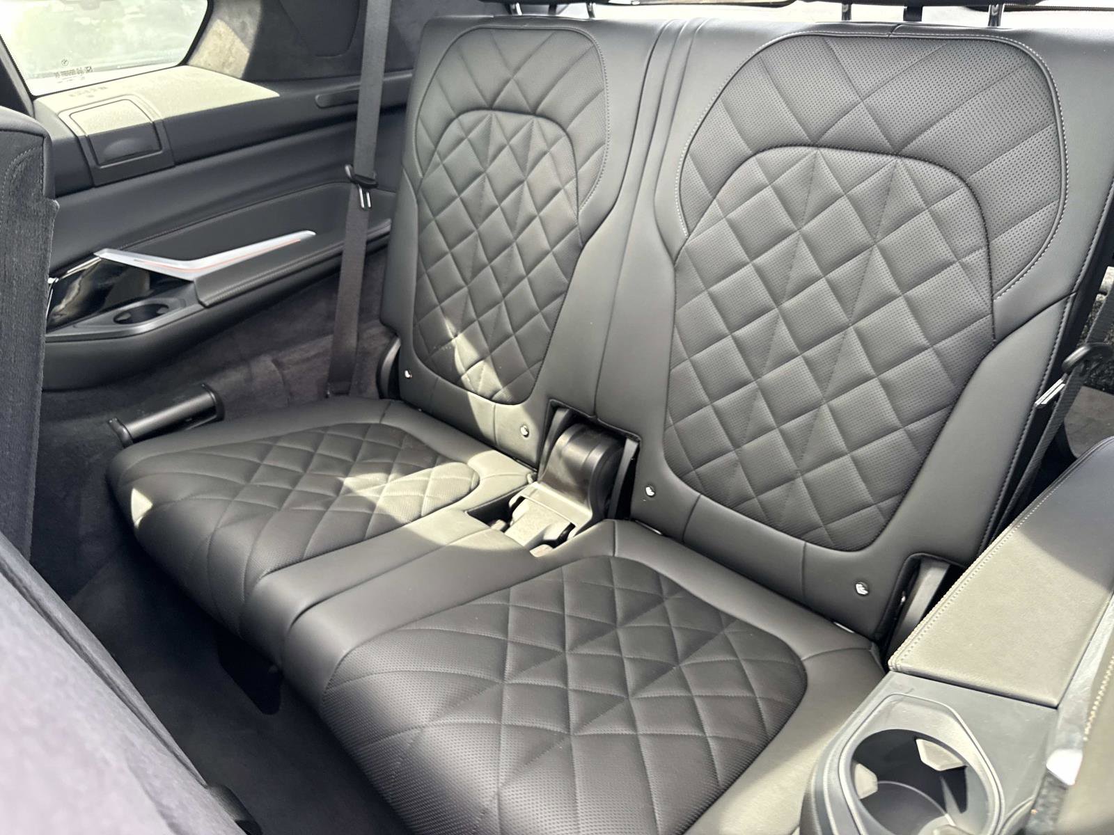 Used 2025 BMW X7 xDrive40i w/ M Sport Package image 14