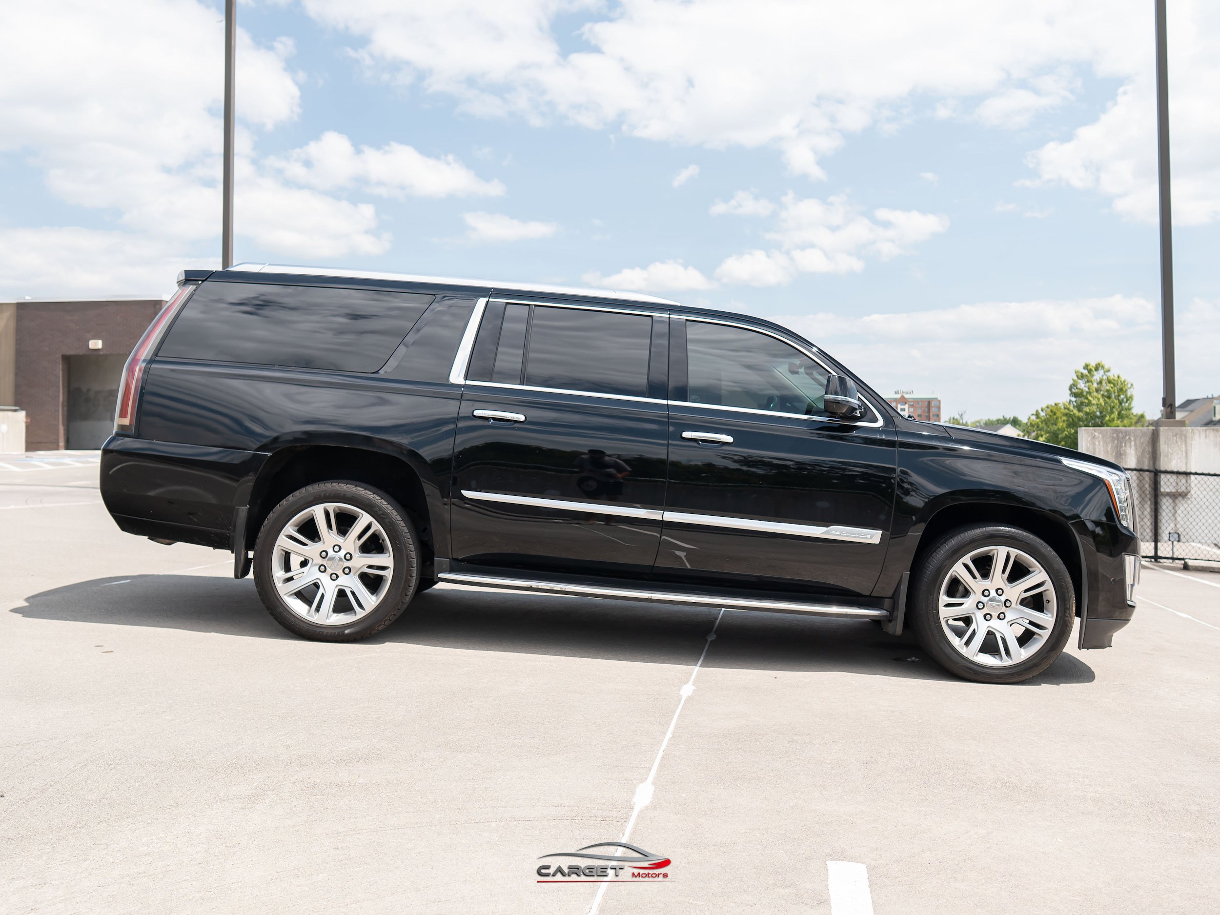 Used 2018 Cadillac Escalade ESV Luxury RWD image 8