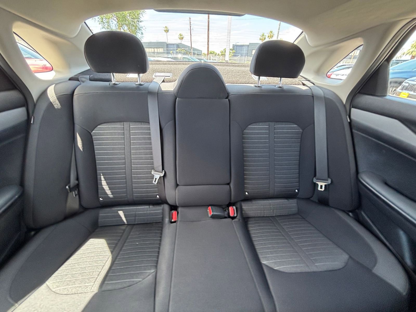 Used 2025 Kia K5 LXS image 37