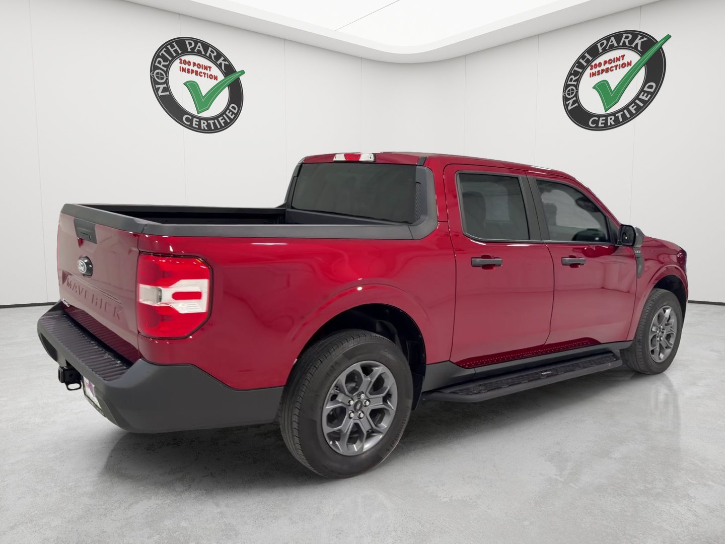Used 2025 Ford Maverick XLT FWD image 5