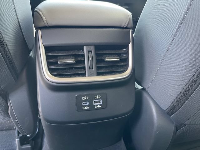 Certified 2025 Subaru Outback Premium AWD/4WD image 16