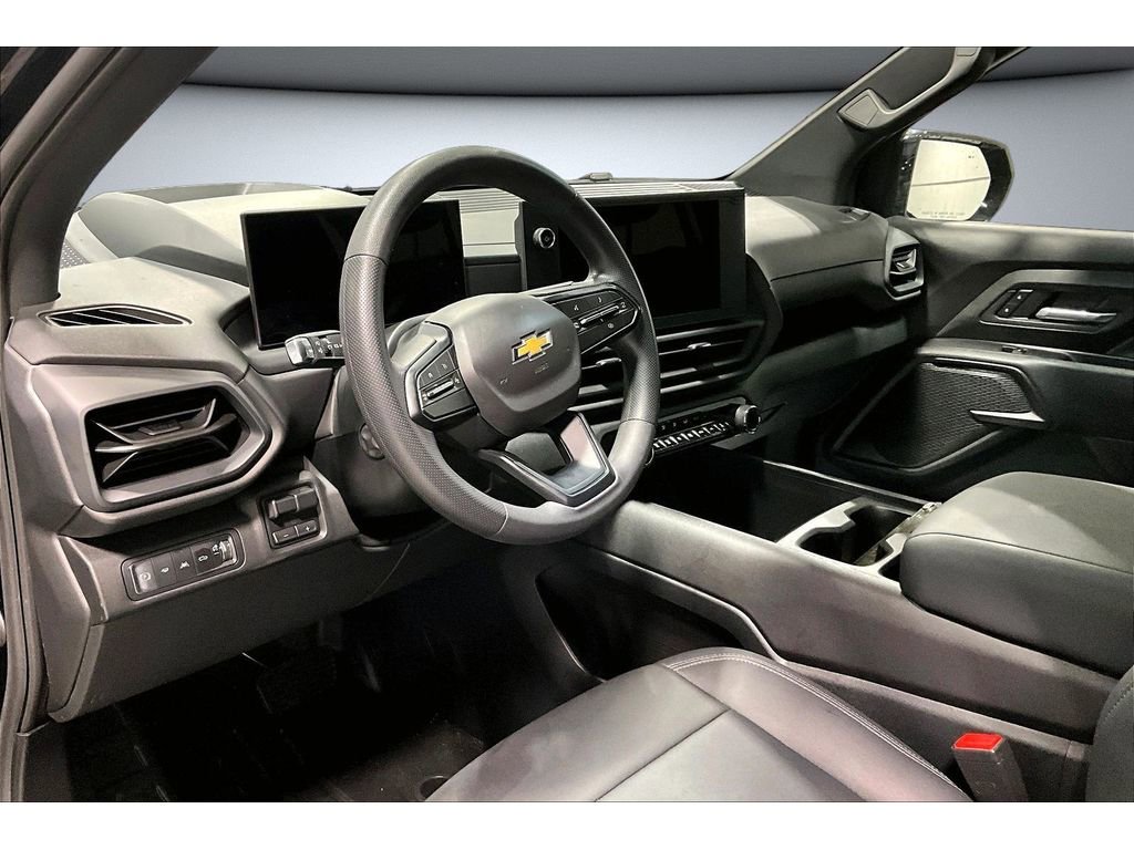 Used 2025 Chevrolet Silverado EV W/T image 15