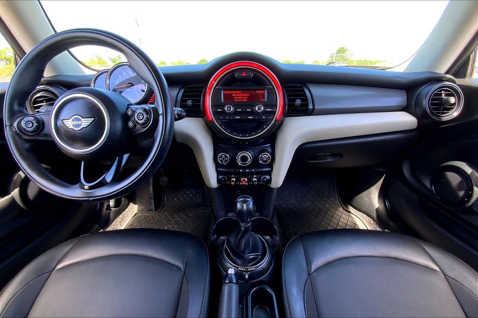 Used 2014 MINI Cooper 2-Door Hardtop image 15