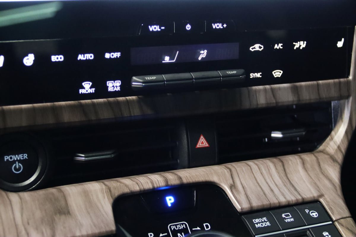 Used 2023 Subaru Solterra AWD image 47