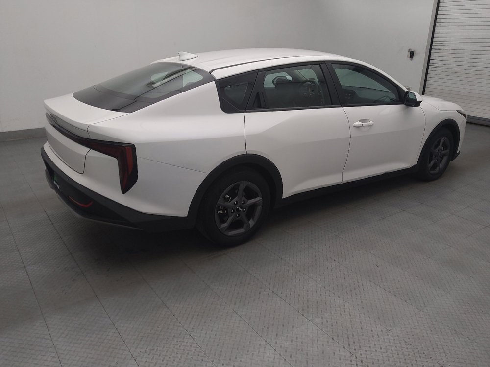 Used 2025 Kia K4 FWD image 10