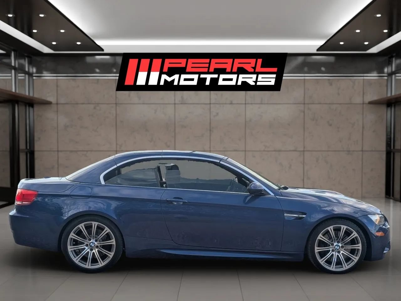 Used 2010 BMW M3 Convertible RWD image 4