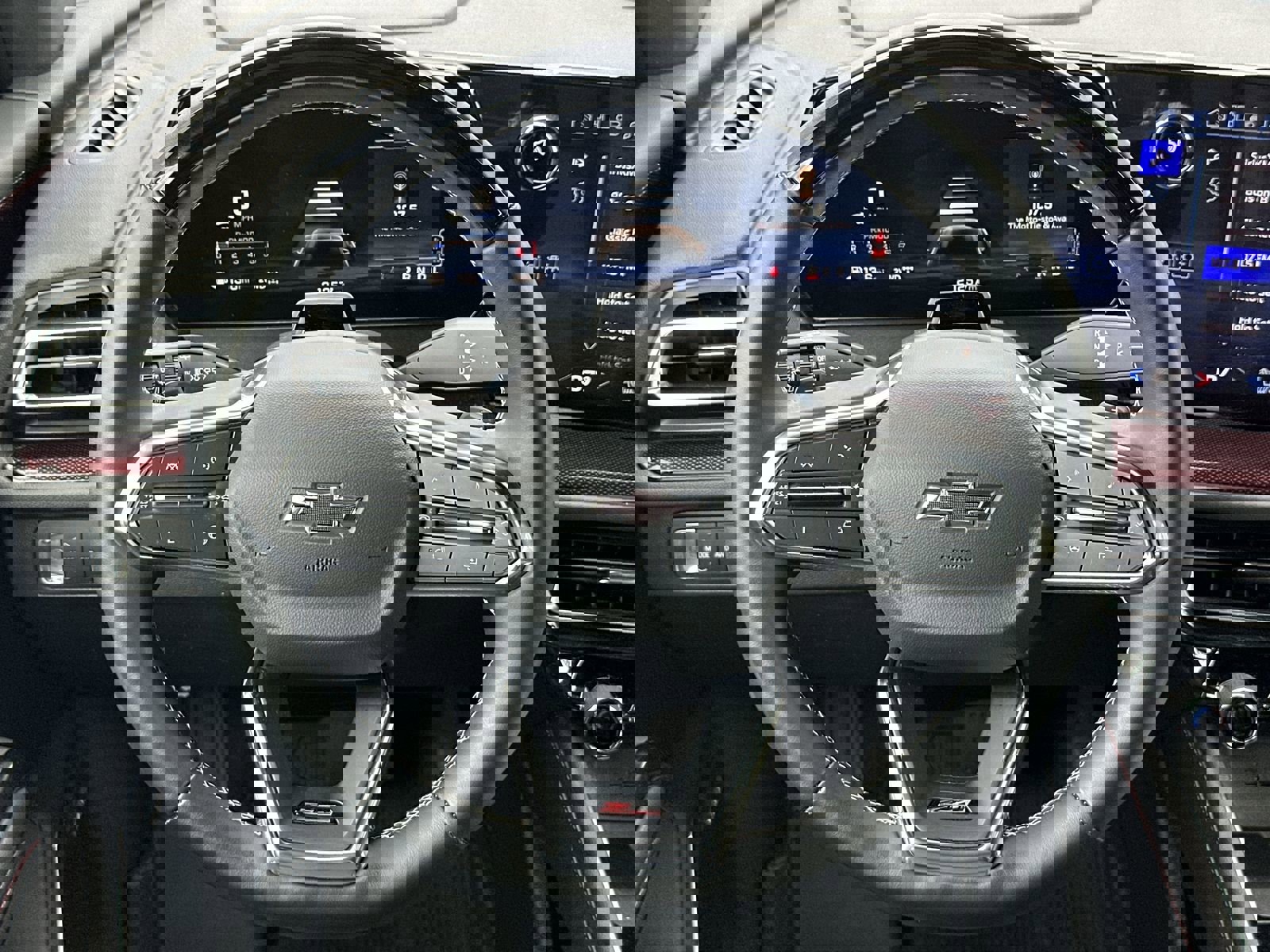 Used 2024 Chevrolet Traverse Z71 w/ Enhanced Driving Package image 19