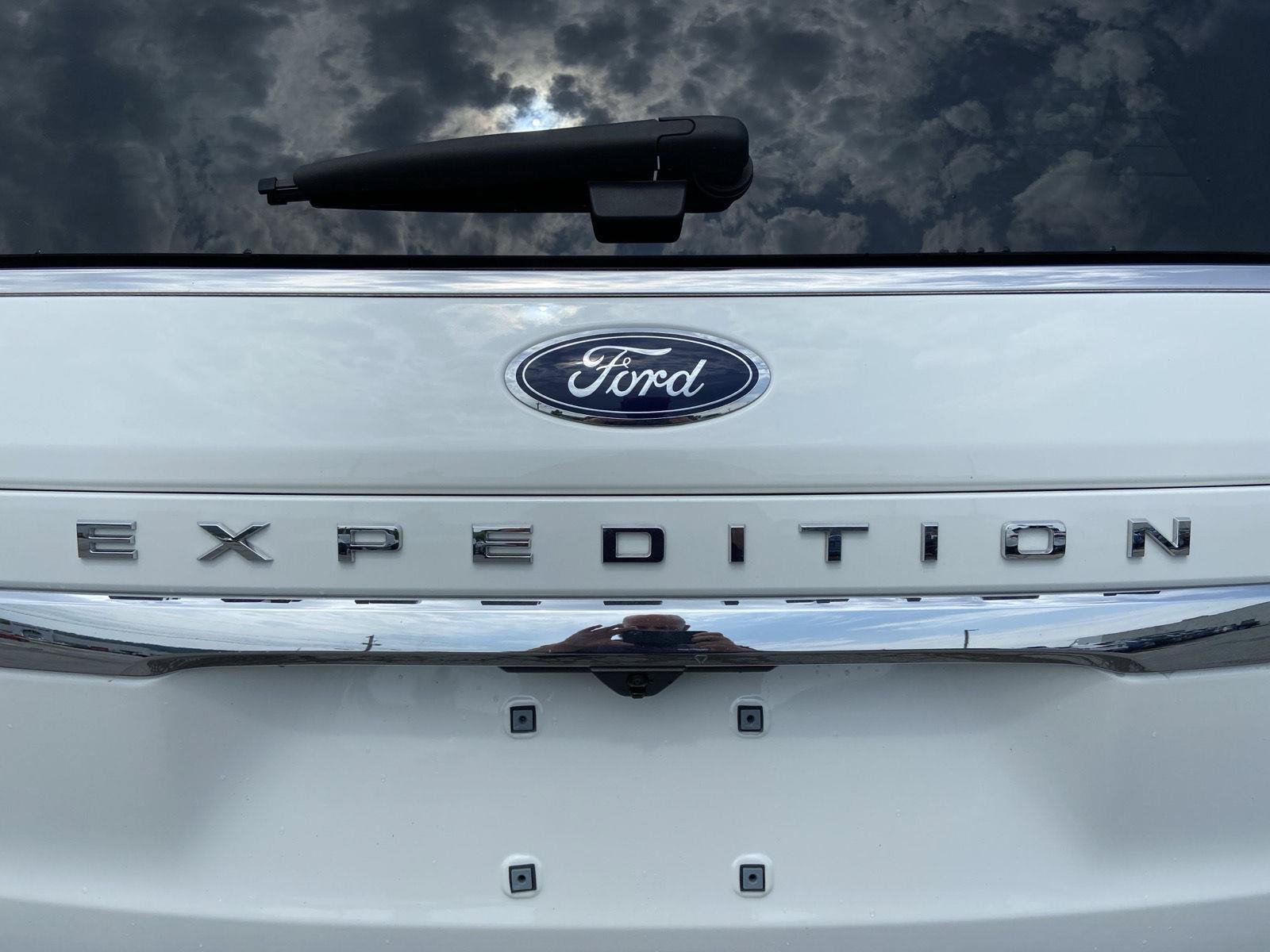 Used 2024 Ford Expedition Max King Ranch AWD/4WD image 12