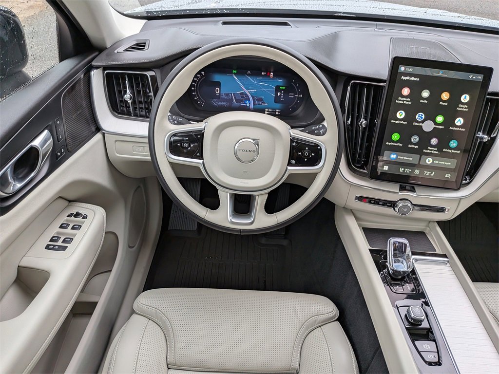 New 2026 Volvo XC60 T8 Ultra w/ Protection Package Premier image 17