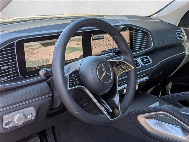 New 2026 Mercedes-Benz GLS 450 4MATIC image 3