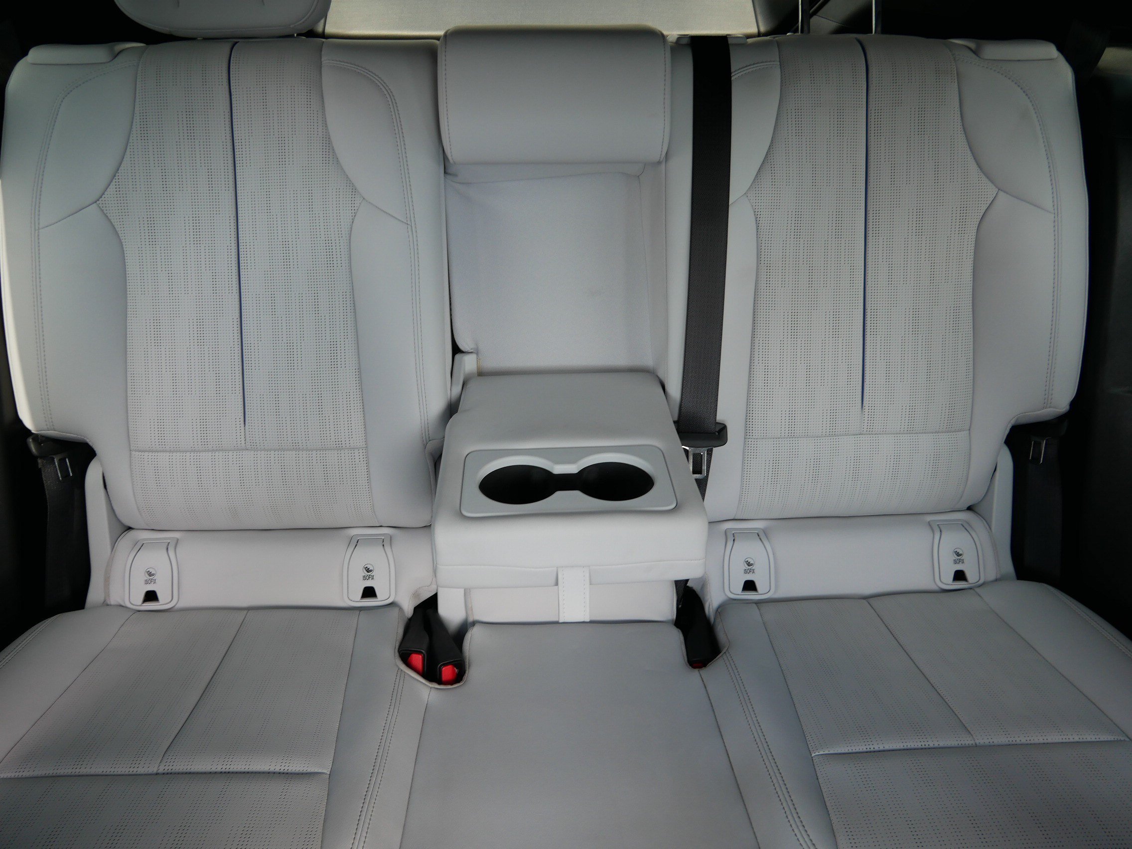 Certified 2024 Cadillac Lyriq Sport AWD/4WD image 12