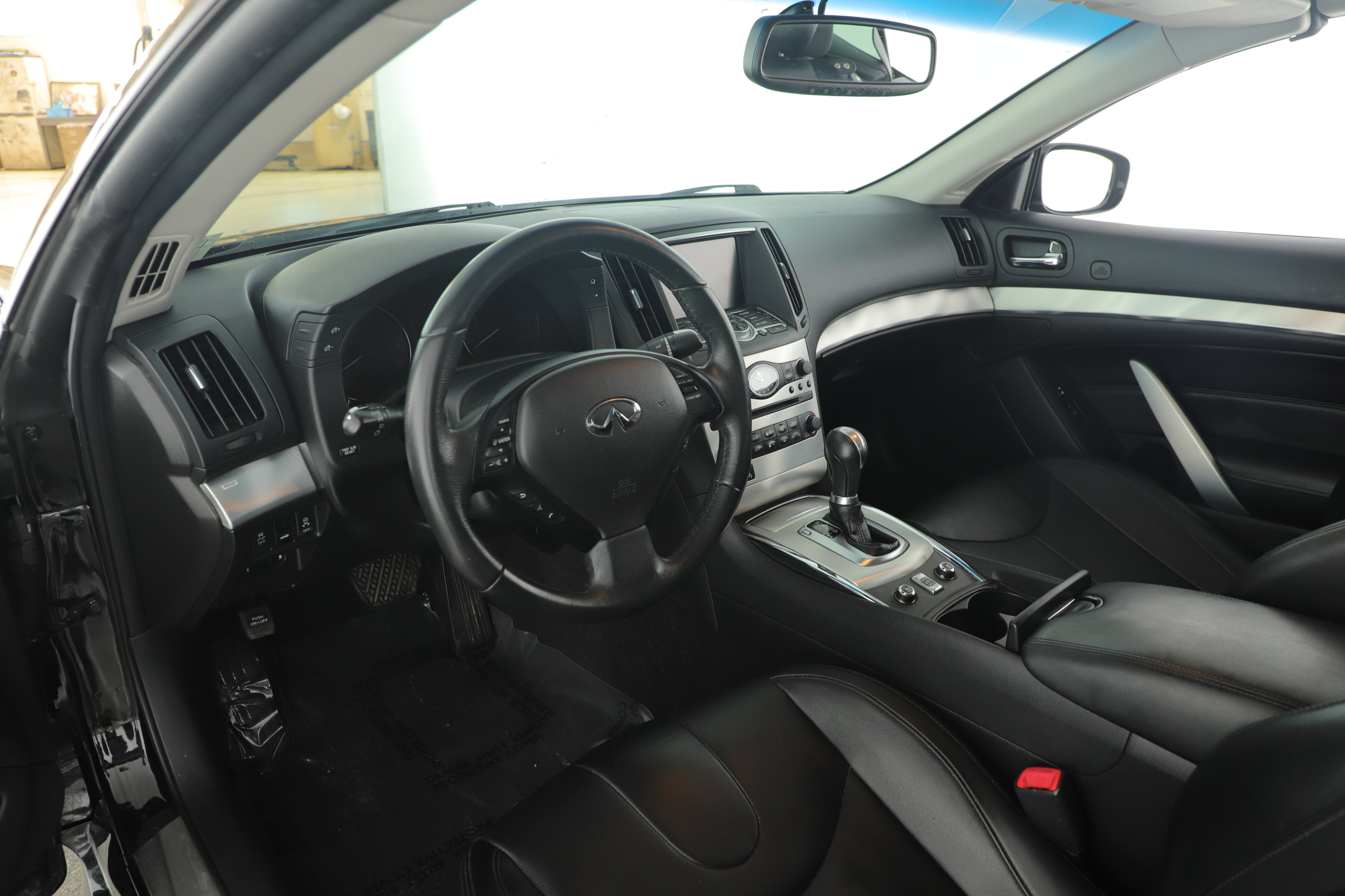 Used 2014 INFINITI Q60 Base w/ Premium Package image 21