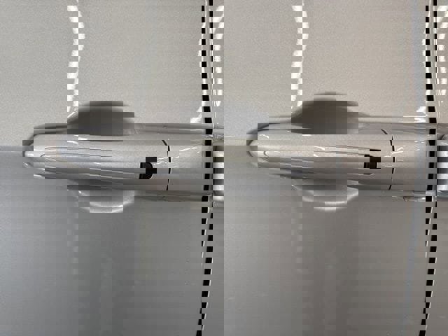 New 2026 Chrysler Pacifica Select image 17