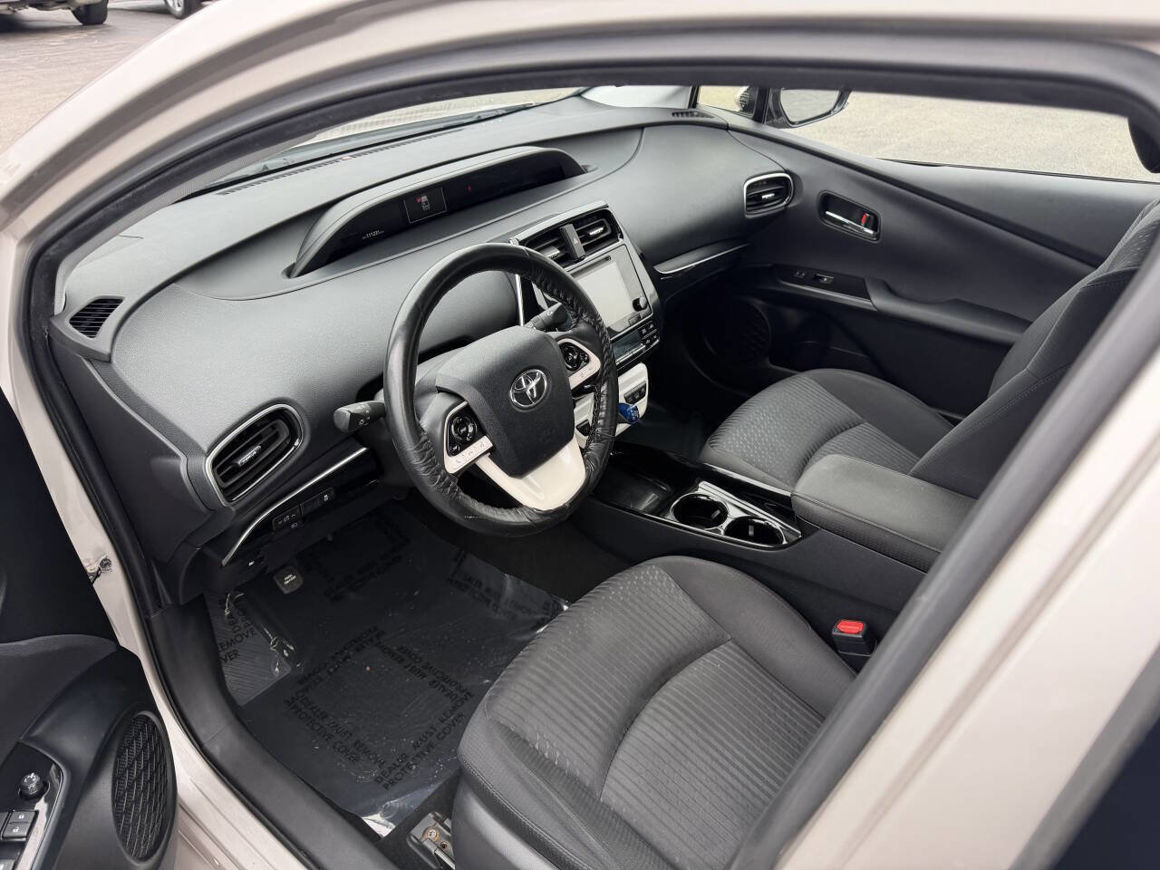 Used 2017 Toyota Prius Prime Plus image 22