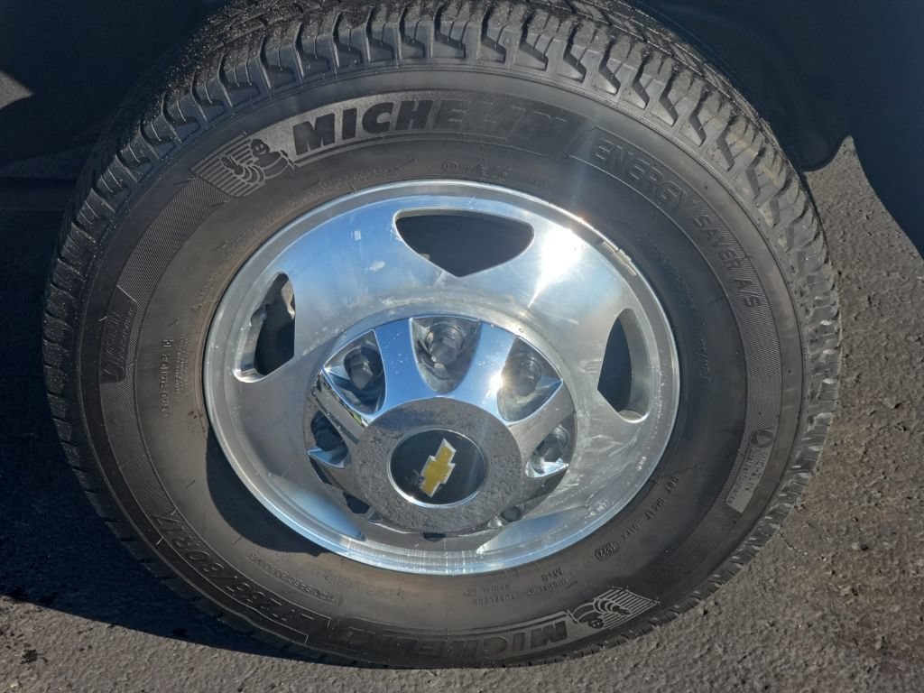 Used 2022 Chevrolet Silverado 3500 High Country AWD/4WD image 13
