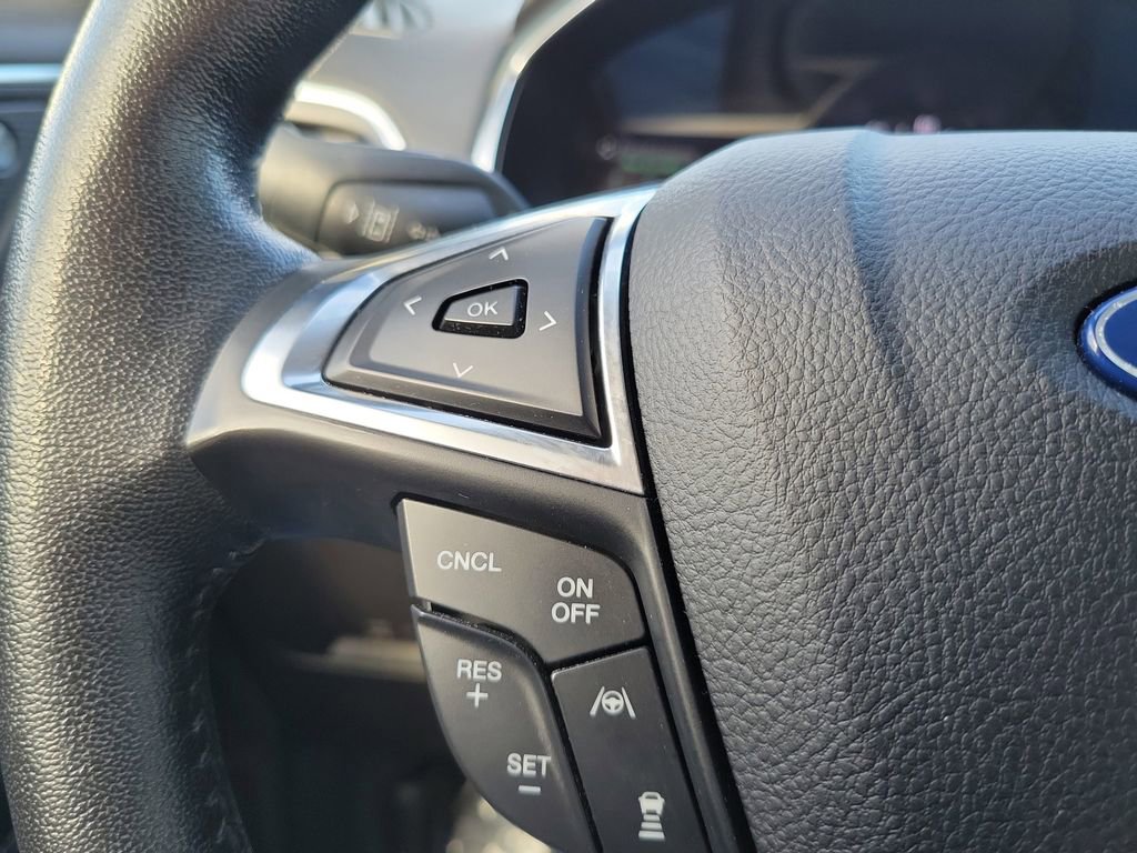 Used 2020 Ford Edge Titanium w/ Equipment Group 301A image 22