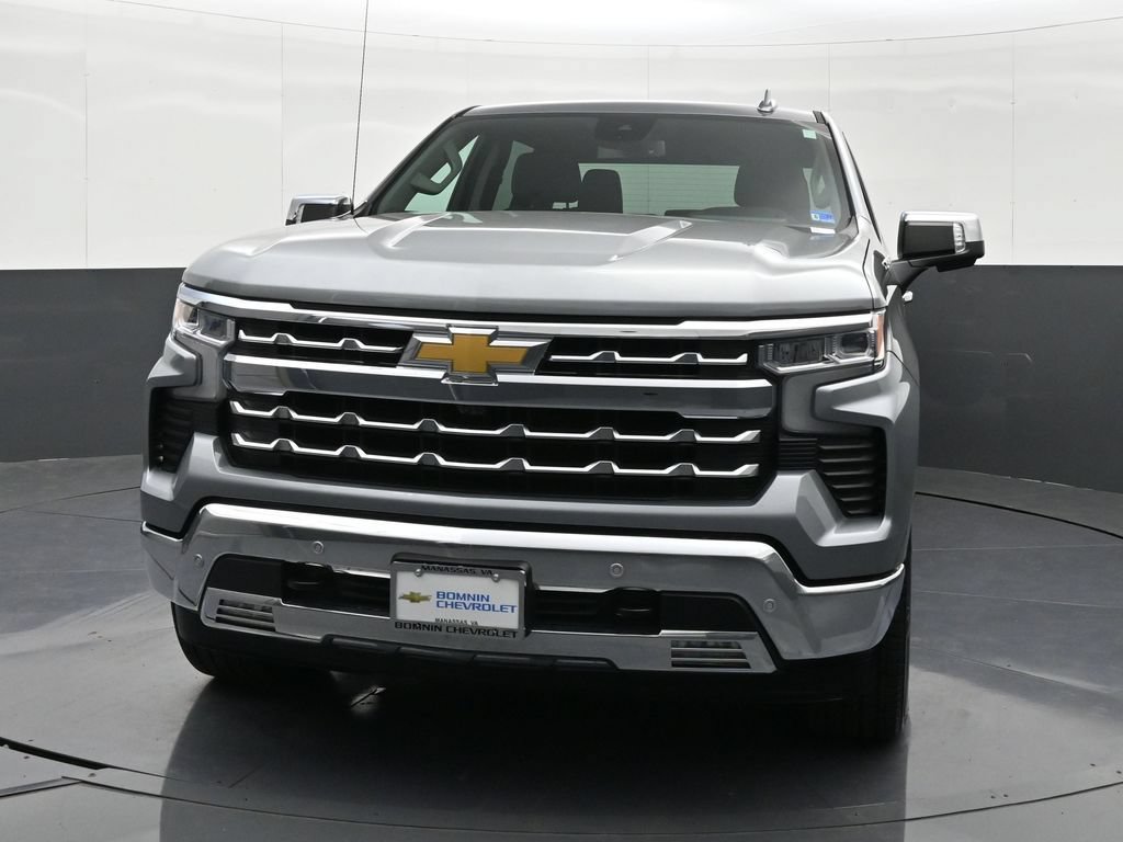 Certified 2025 Chevrolet Silverado 1500 LTZ AWD/4WD image 8